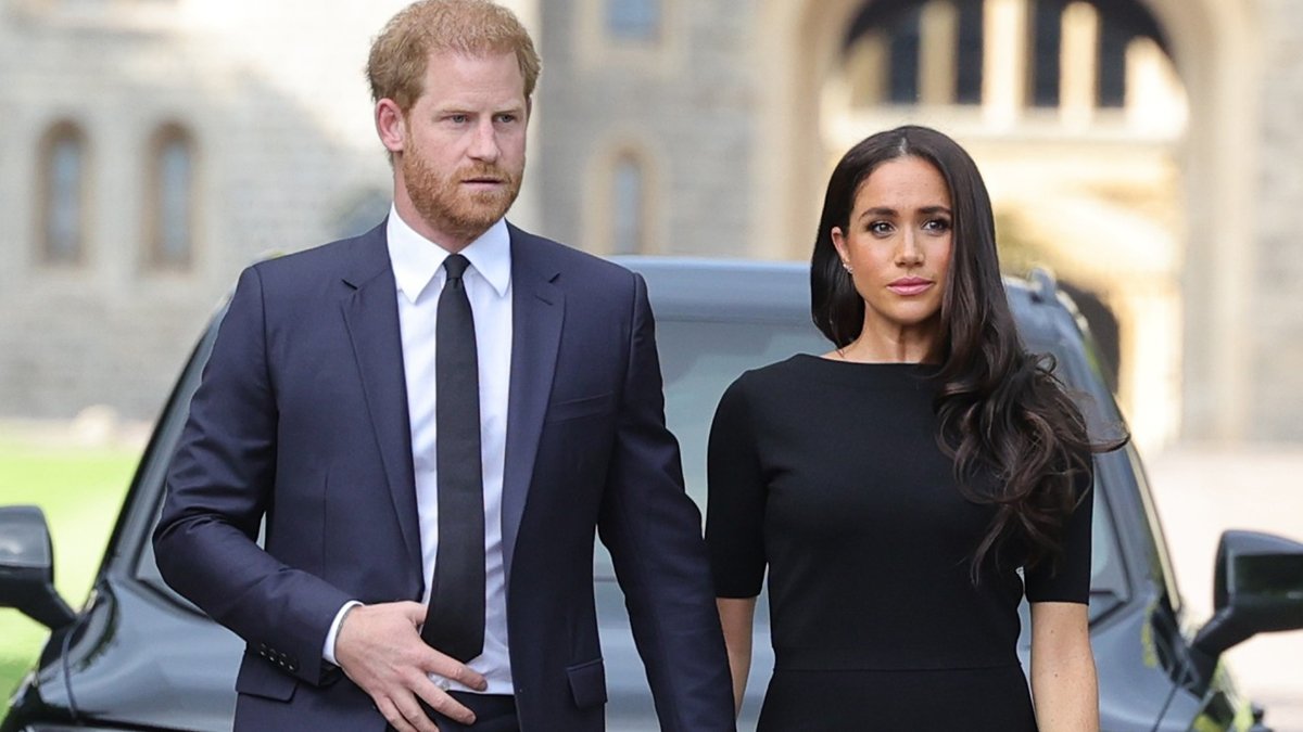 Kraliyet ailesiyle ilgili onlarca röportaj veren Harry ve Meghan'dan geri adım: Anlatacak bir şey kalmadı
