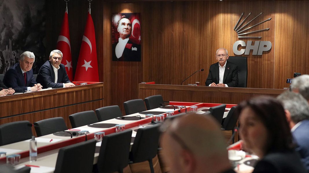 CHP'li Öztrak: CHP'de yeni MYK hafta sonu yapılacak