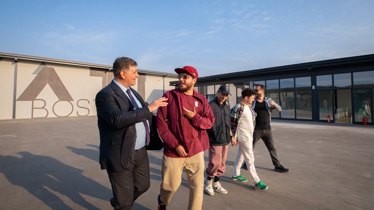 Genç yetenekler kayıt stüdyosuna kavuşuyor