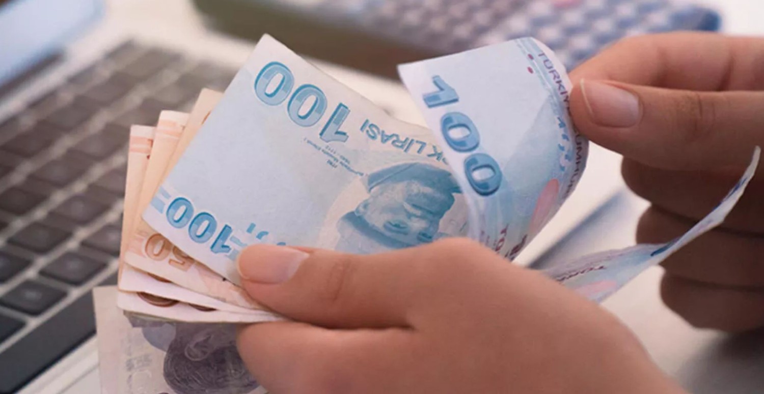 SGK'dan milyonlarca vatandaşa duyuru yapıldı! O işlem 1 Ocak 2024 tarihine ertelendi