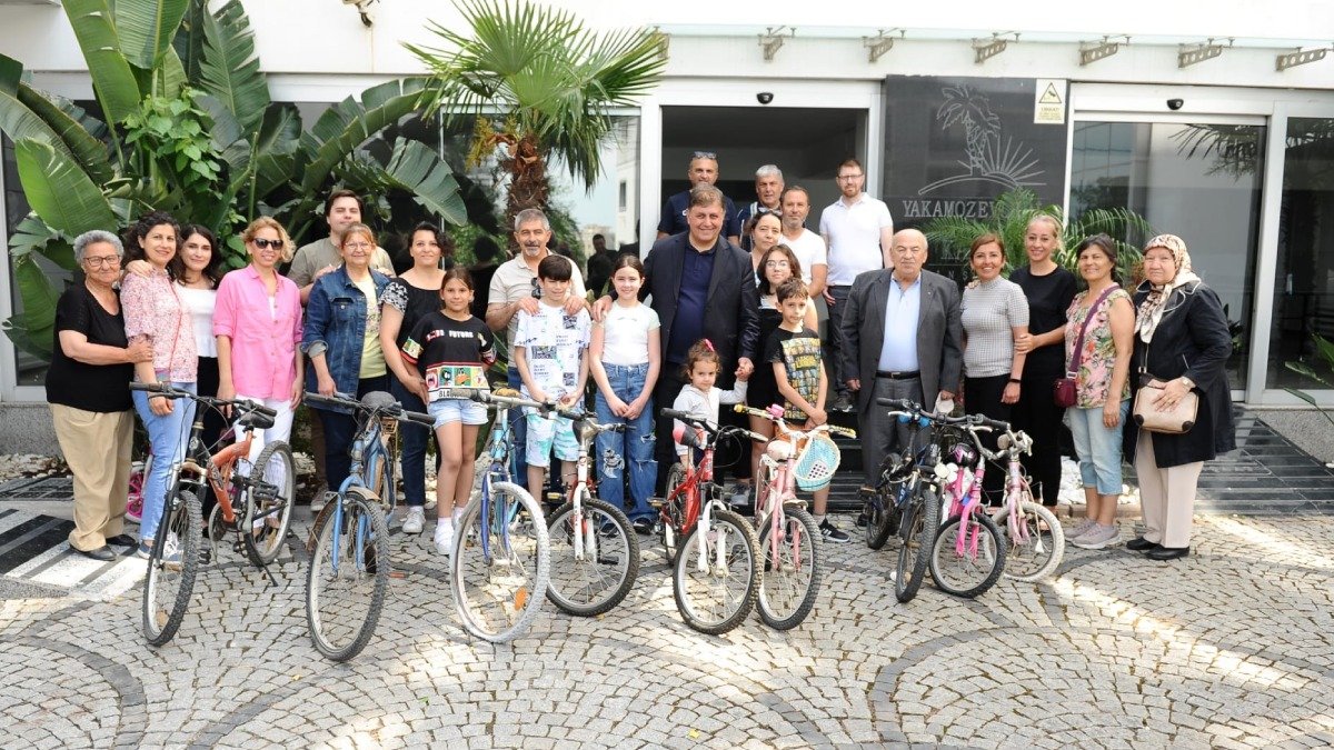 Karşıyakalı çocuklardan bisiklet dayanışması