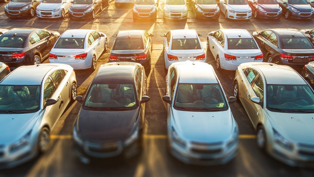 Araba alacaklar dikkat! Otomobil fiyatları düşecek mi?