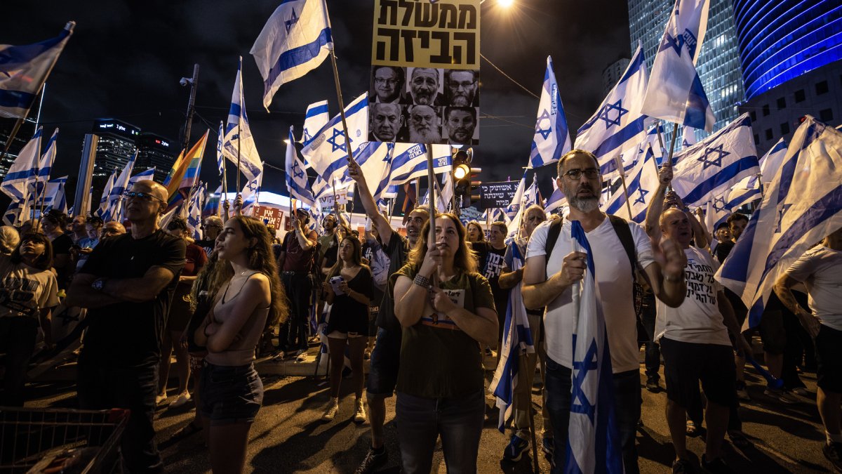 İsrail’de 22 haftadır protestolar sürüyor: Yargı reformuna karşı halk yine meydanlarda