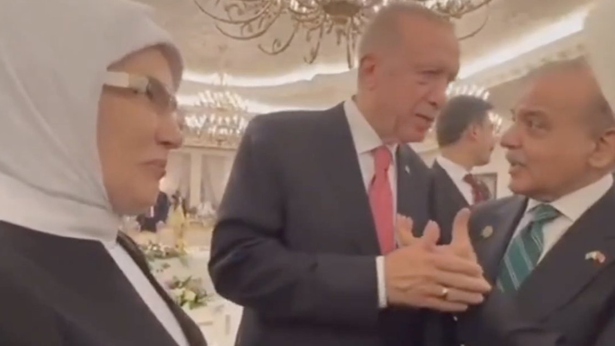 Erdoğan'dan Pakistan Başbakanı Şerif'e: Nerede mangolar?