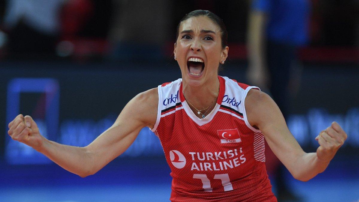 Naz Aydemir yeniden Eczacıbaşı'nda!