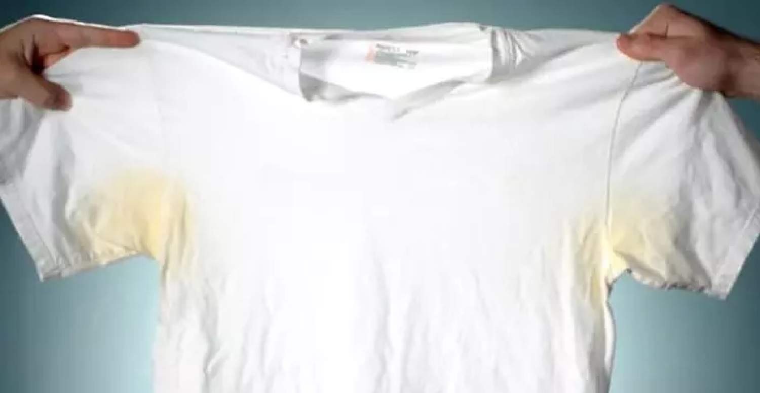 Sararan çamaşırlara artık veda edin! Bu yöntemle tüm çamaşırlar bembeyaz olacak: Yılların formülü