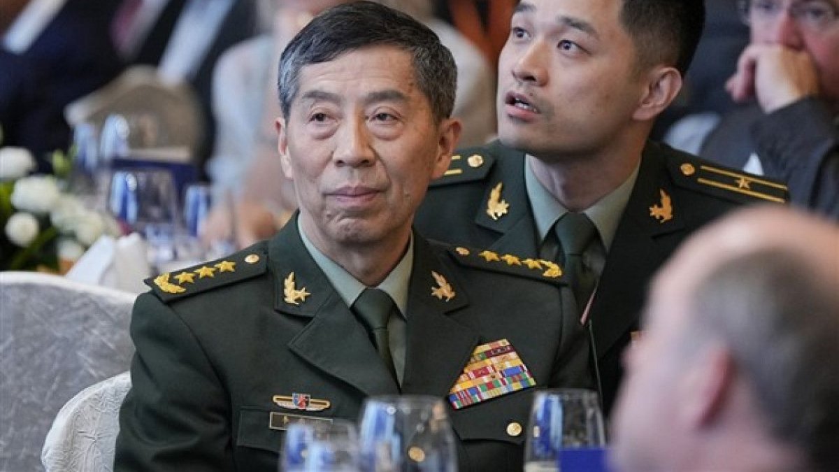 Çinli bakandan ‘ABD’ açıklaması: Dünya ikimize de yeter