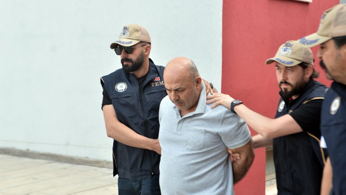Firari FETÖ hükümlüsü eski polise MİT baskını