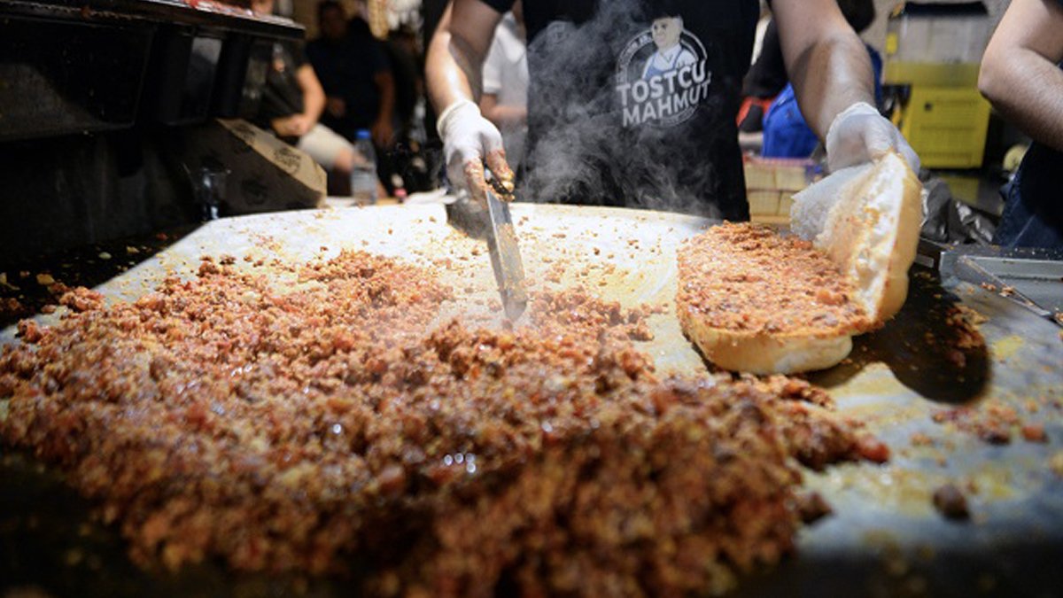 'Adana tostu' Avrupa'da