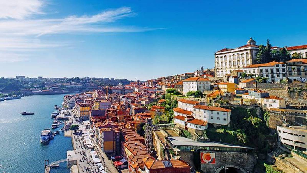 Türkler İstanbul'u terk ediyor! Konutunu satan rotasını o ülkeye çevirdi! Ev almak hem ucuz hem avantajlı