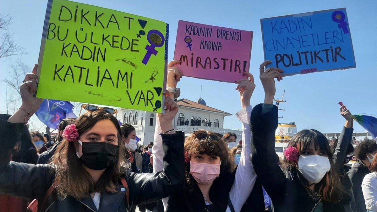 Adana'da erkek şiddeti! Sevgilisi tarafından bıçaklanan kadın yaşam savaşı veriyor