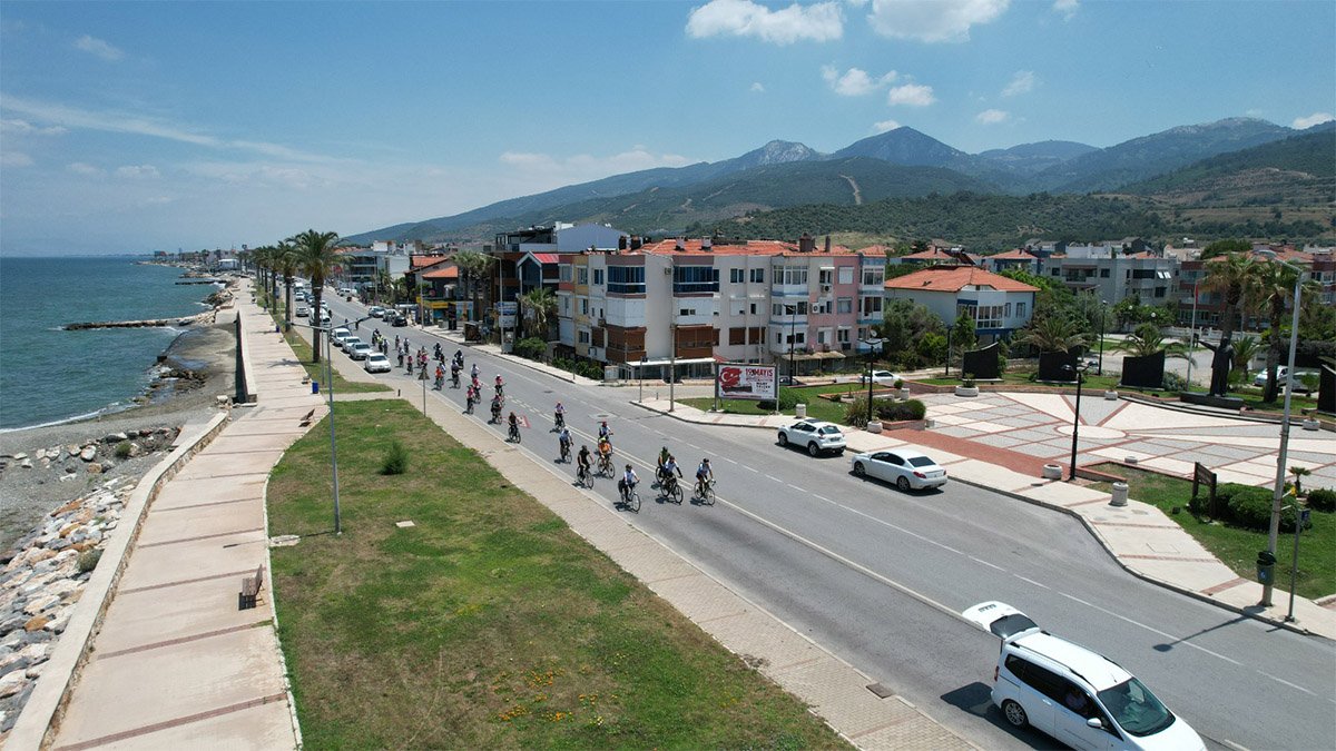 Temiz çevre için pedal çevirdiler