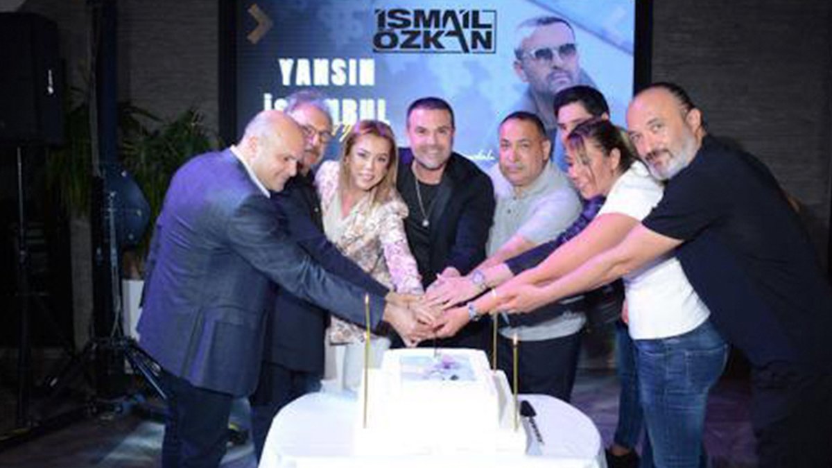 İsmail Özkan'dan basın mensuplarına 'teşekkür' kutlaması