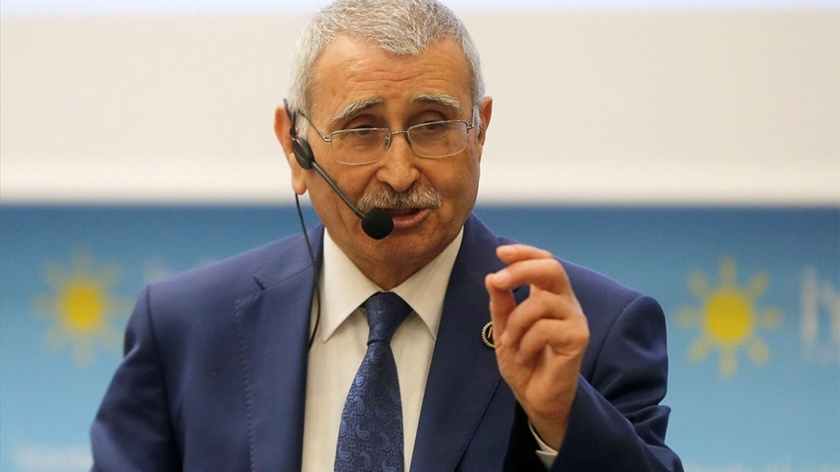 Merkez Bankası eski Başkanı Durmuş Yılmaz'dan Bakan Şimşek'e tepki: Su köprüyü yıkalı çok oldu