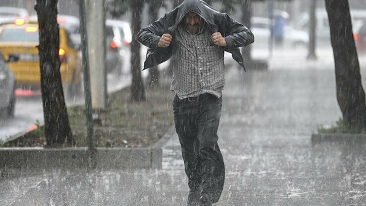 Yazlıkları dolaba kaldırın! Hava sıcaklıkları 6 derece düşecek: 11 il için sarı kodlu uyarı yapıldı