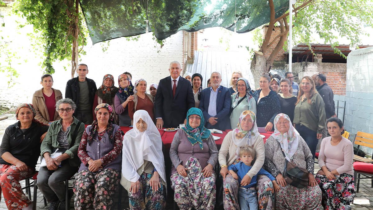 Kızılcaköylü kadınlardan başkan atay’a teşekkür