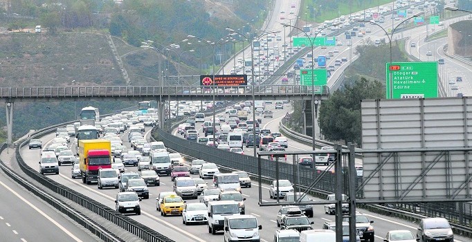 TEM'i kullanacaklar dikkat! Arifiye-Sapanca hattı 15 gün kapalı