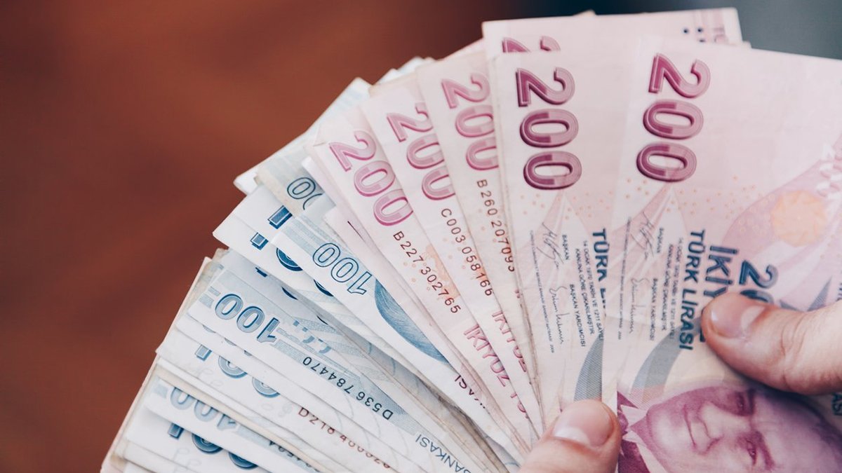 Gözler asgari ücrete ara zam açıklamasında: 500 dolara yükseltilecek mi?