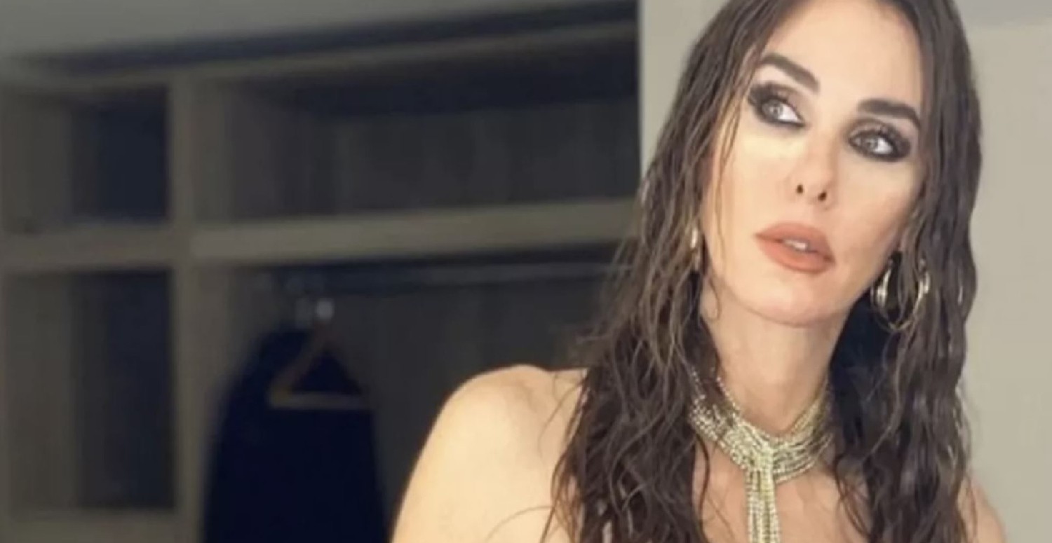 Defne Samyeli aşkını ilan etti! Önce yalanladı sonra bu fotoğrafla herkese duyurdu