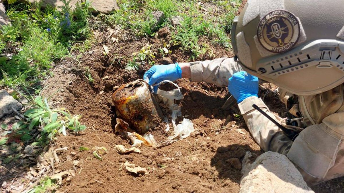 Bingöl'de felaketin önüne geçildi: Düdüklü tencereden el yapımı bomba çıktı