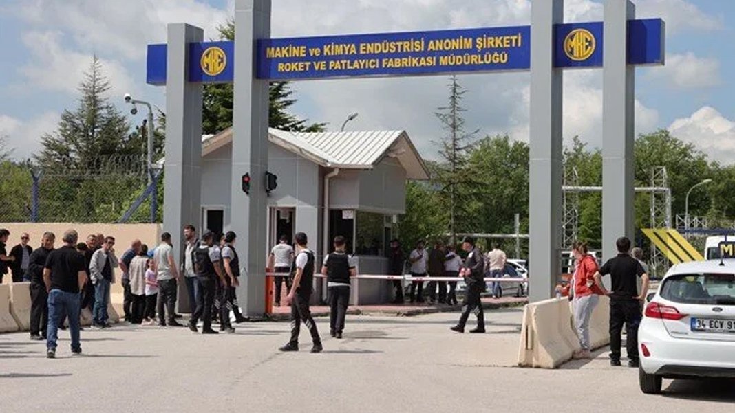 Siyasi liderlerden roket fabrikasındaki patlamada ölen işçiler için başsağlığı mesajı