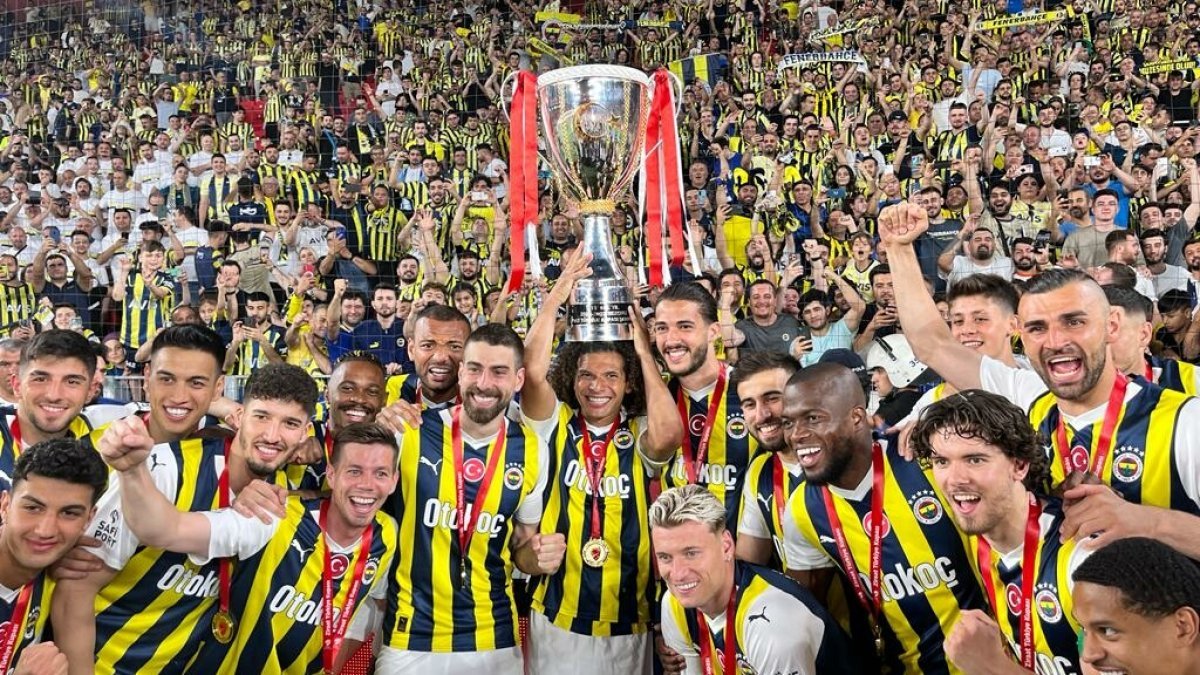 Fenerbahçe'ye teselli kupası