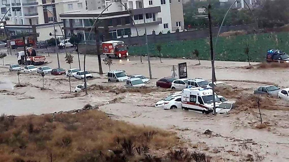 İki ilimiz için afet uyarısı! El Nino Türkiye'yi vurmaya devam ediyor! Meteorolojiden belediyelere çağrı: Acil önlem alın