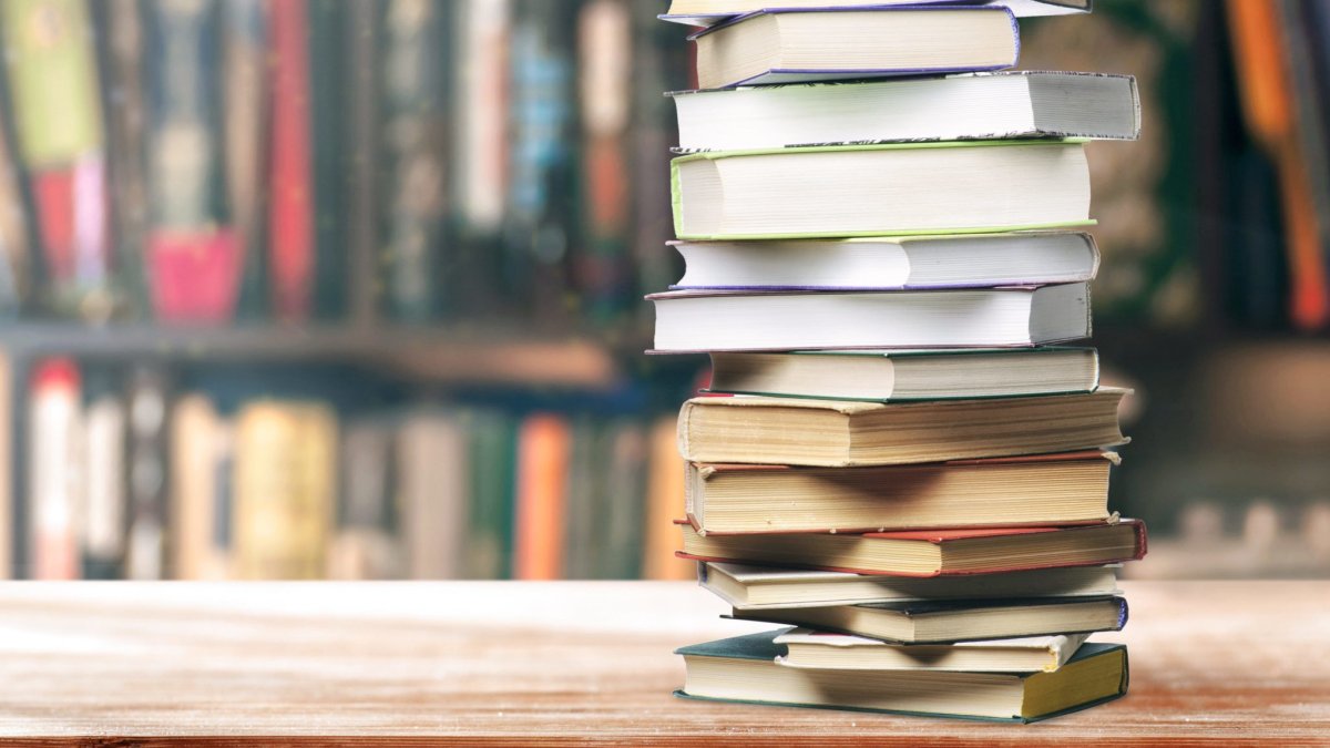 4 yeni kitap raflarda