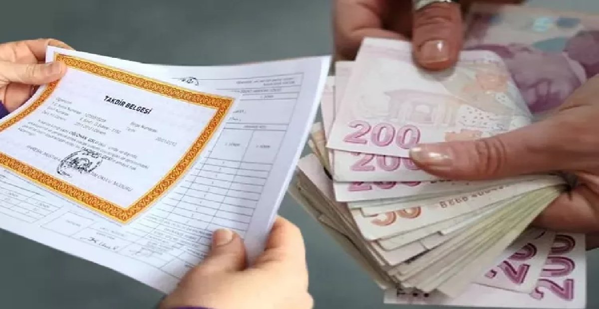 Öğrencilerin karne hediesi devletten! Takdir teşekkür alana o miktar ödenecek