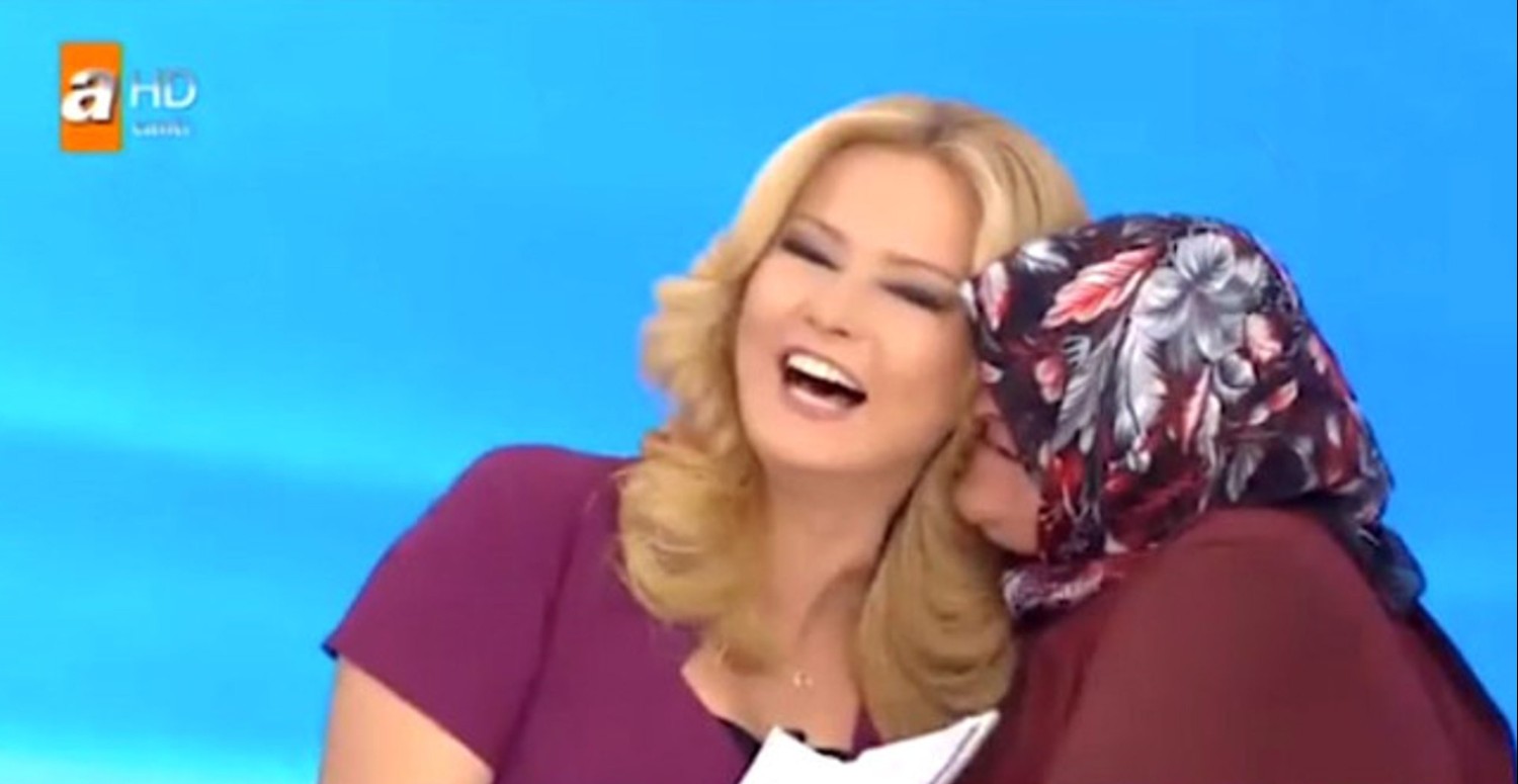 Müge Anlı'dan beklenmeyen hareket! Stüdyodaki seyircilerine bakın neyi tembihledi!