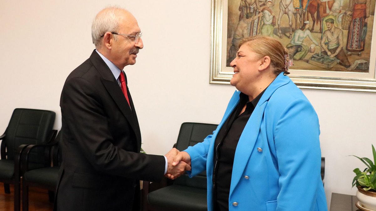 Ceyhan Belediye Başkanı Hülya Erdem, Kılıçdaroğlu ve kurmaylarıyla görüştü