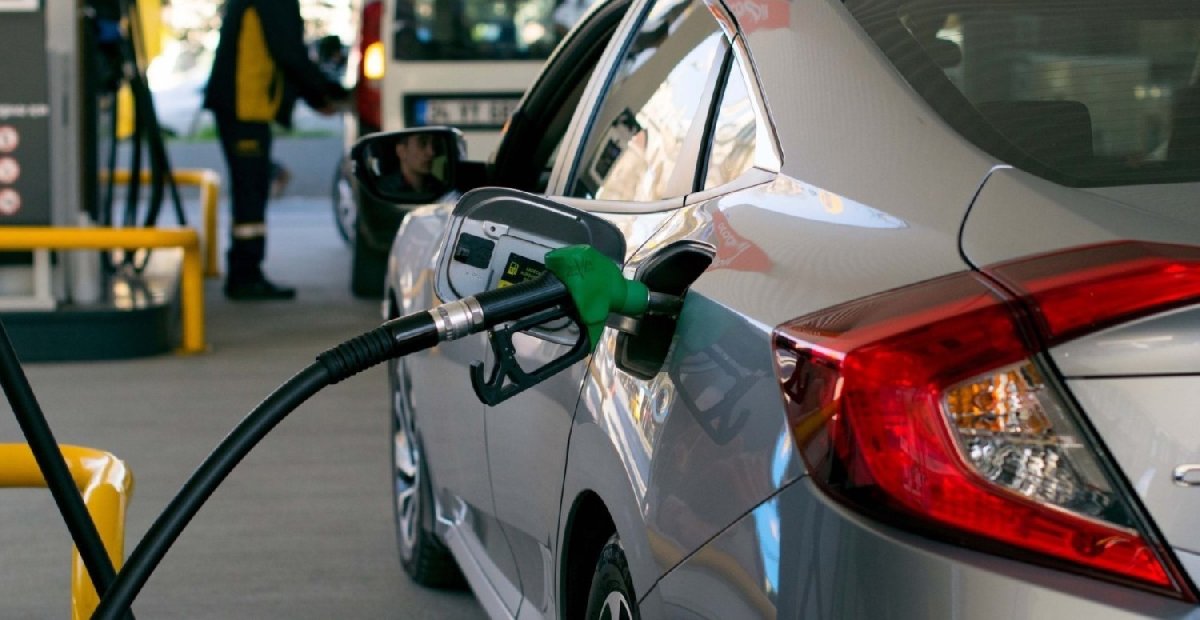 Bu zamdan sonra araç kullanan zengin ilan edilecek! Benzin ve motorine bu kez KDV zammı geliyor