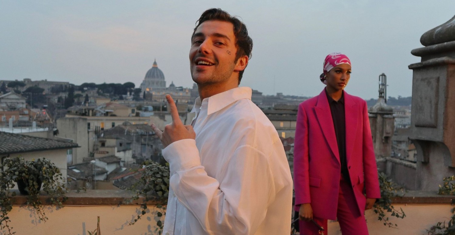 Survivor'da şampiyon olmuştu! Cemal Can Canseven o yarışmanın sunucusu oldu!