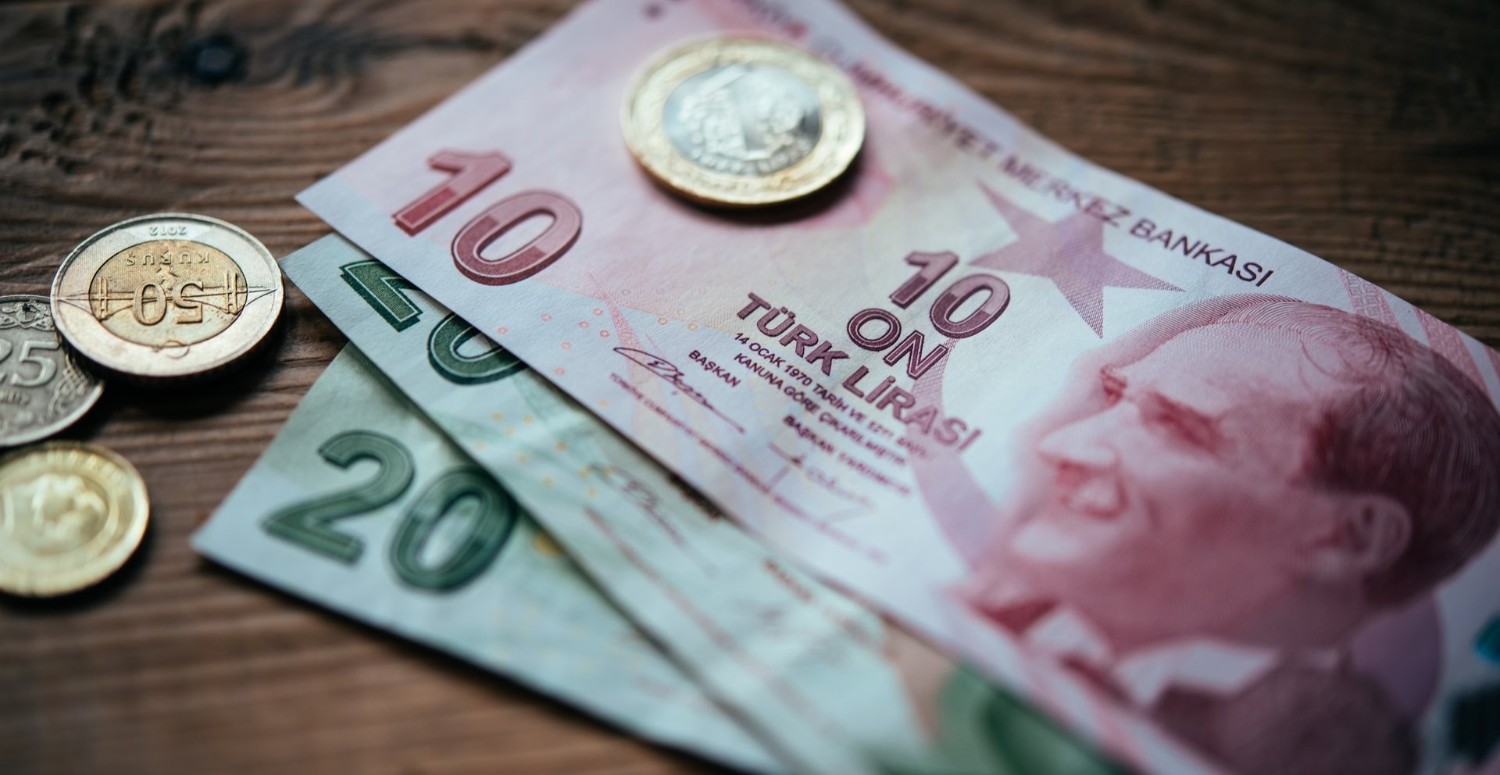 Emekliler memurlar bayramı erken yaşayacak! Tarih verildi: Zamlı ödenecek