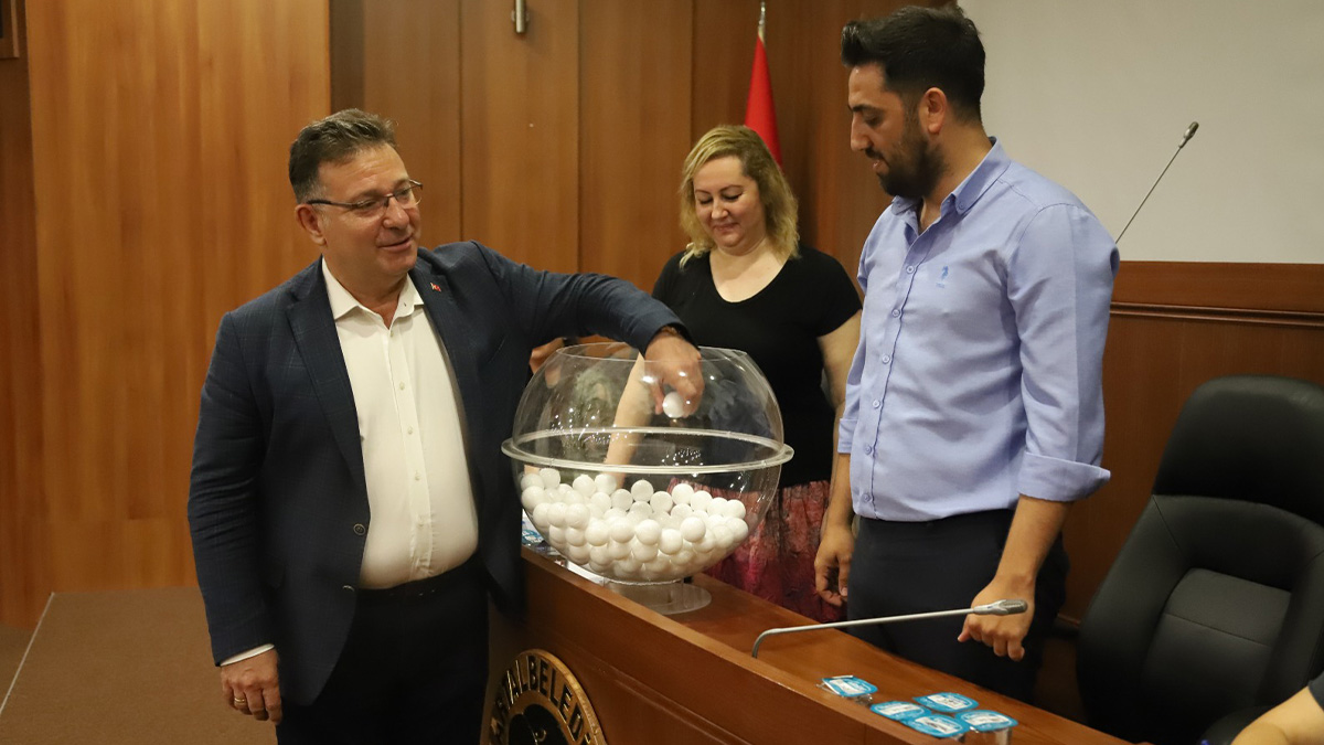 Kartal’da, kreş kayıtları için kura çekimi gerçekleştirildi