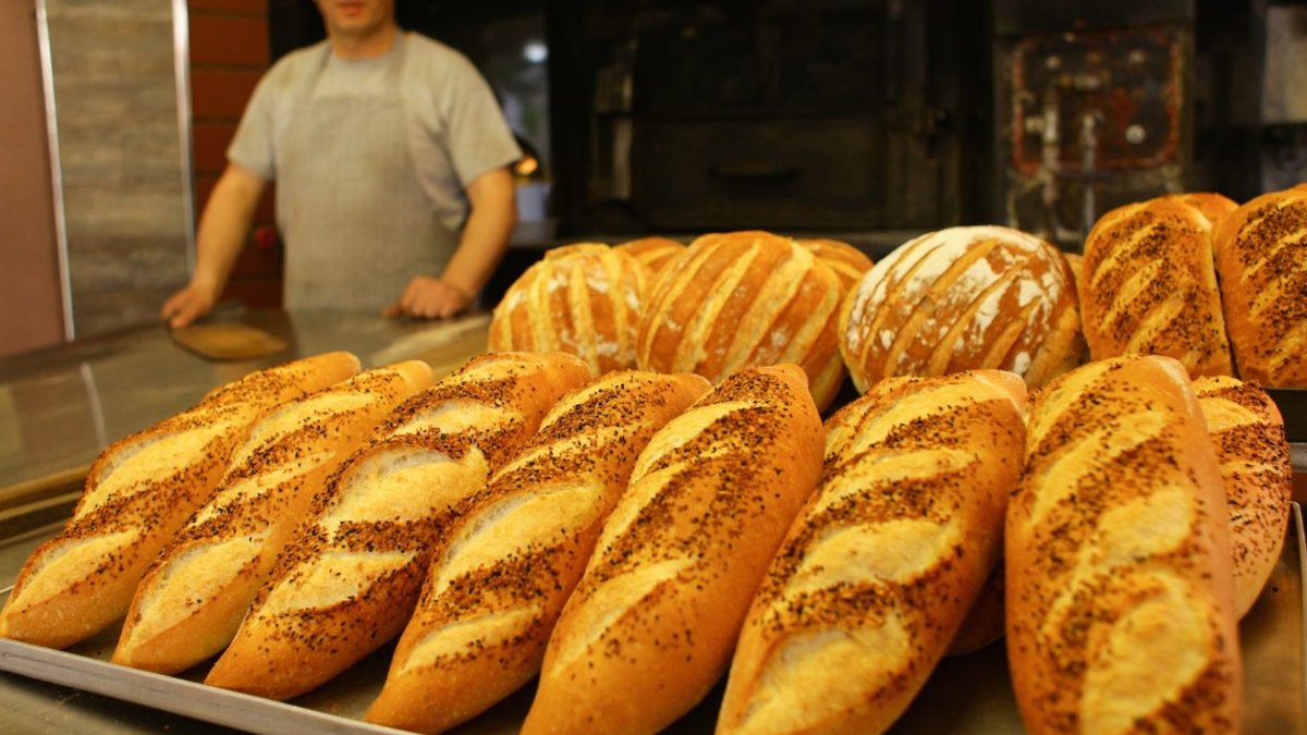 Ekmek 10 lira mı olacak? Fırıncılar Federasyonu'ndan açıklama geldi