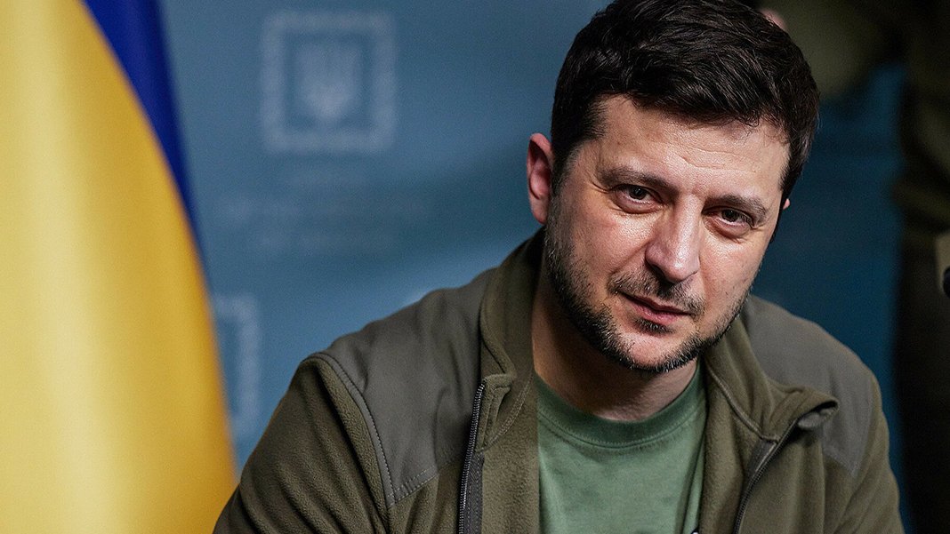Zelenskiy'den Rusya'daki darbe girişimi yorumu: Putin, silahlandırdıkları tarafından kuşatma altında