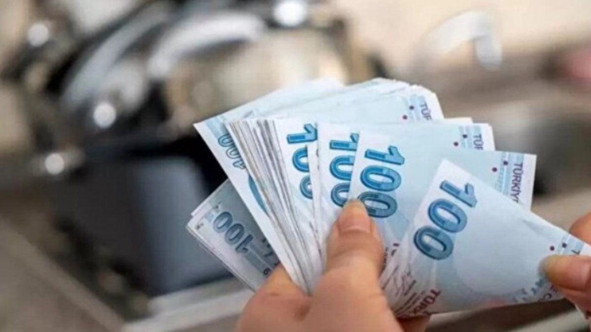Asgari ücretlilere destek yolu açıldı! Maaşlarına ek 3000 TL daha ödenecek: O tarihe dikkat