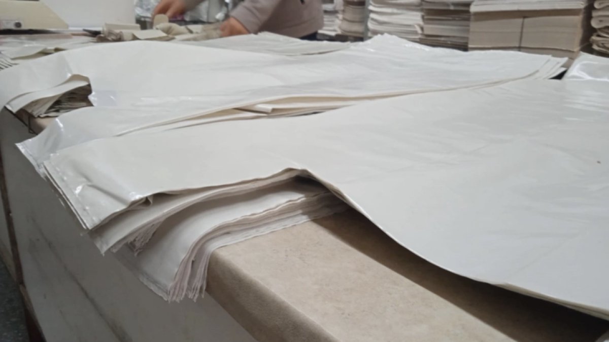 Gaziantep'te tepki çeken olay: Bayram ikramiyesi 'poşet' verdiler