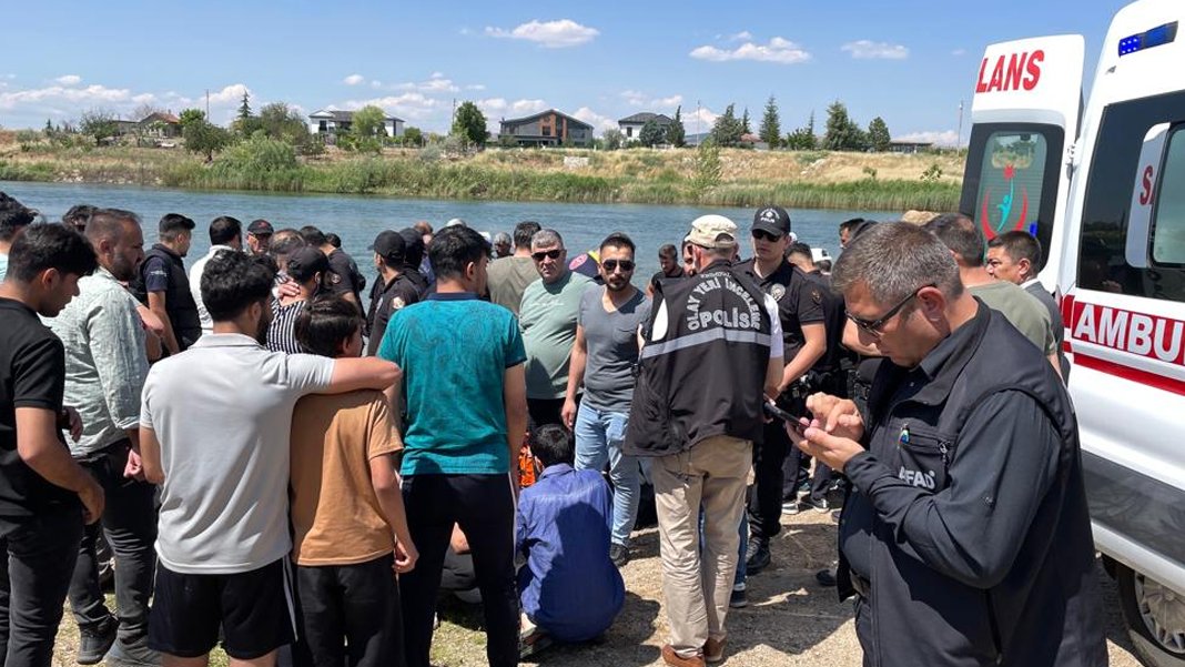3 çocuk kaçan topları için Kızılırmak'a atladı: 2'sinin cesedi bulundu biri kayıp