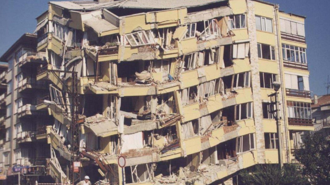 Adana için kritik bir uyarı daha: 1998'deki gibi 6,3 deprem olabilir