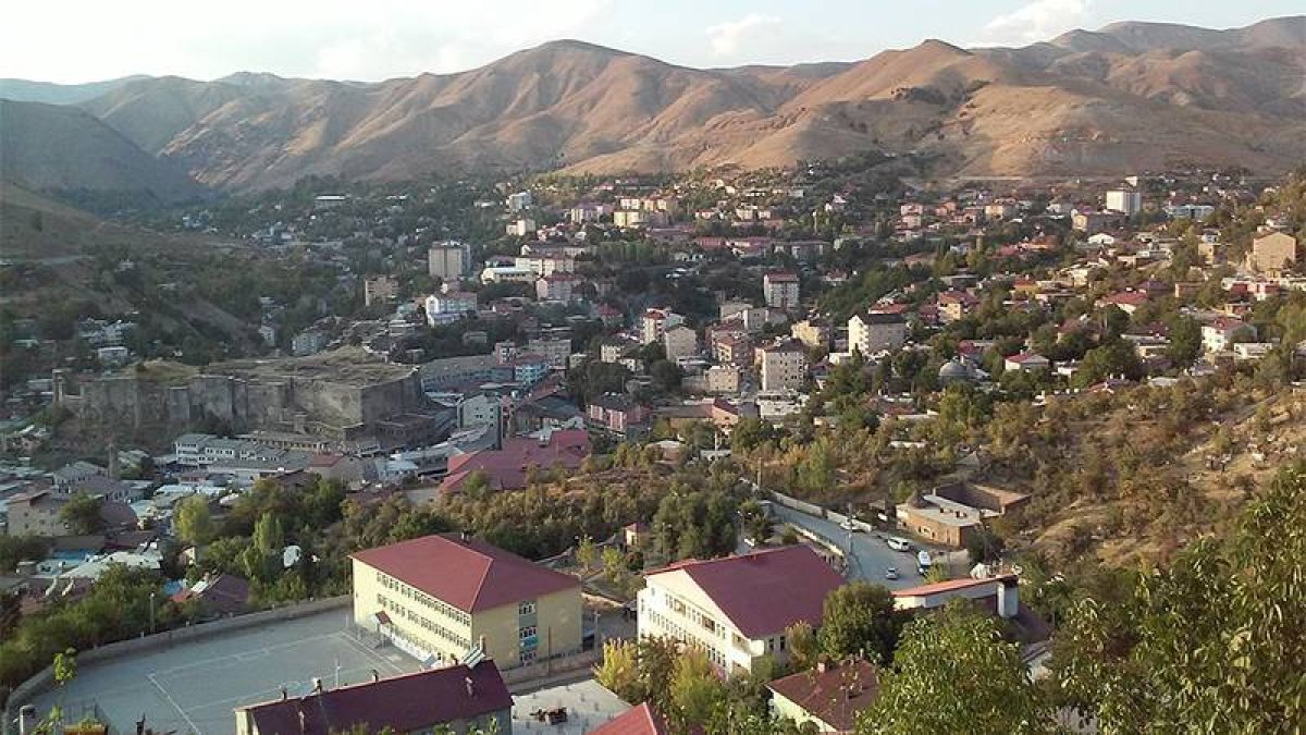 Bitlis'te sokağa çıkma yasağı ilan edildi