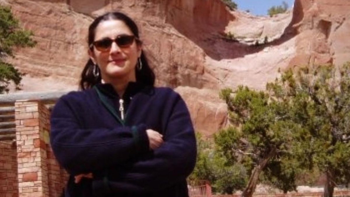 Usta yönetmen Zehra Tülin Sertöz yaşamını yitirdi