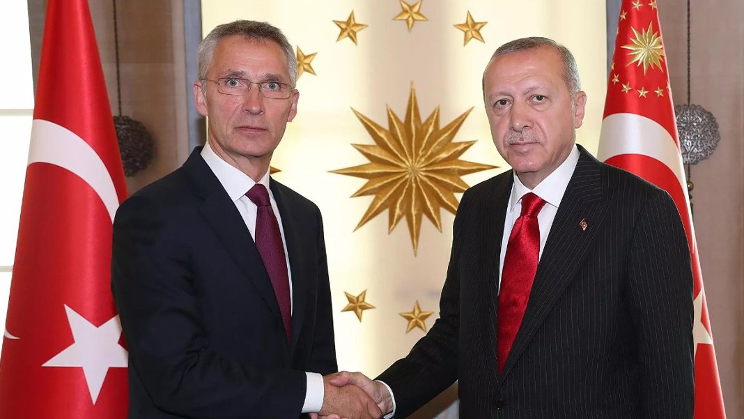 Erdoğan'dan NATO Genel Sekreteri Stoltenberg'e tebrik