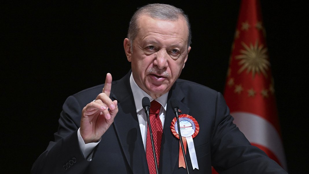 Erdoğan İsveç'e NATO kapısını kapattı: Teröre kucak açanlara destek veremeyiz