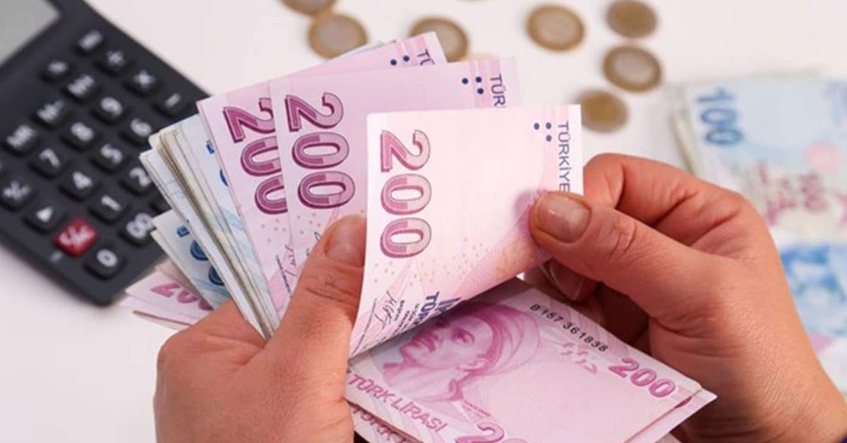 O bankadan acil nakit ihtiyacı olanlara müjde! 30 bin TL krediyi cebinize koyun, ödemeye 3 ay sonra başlayın...