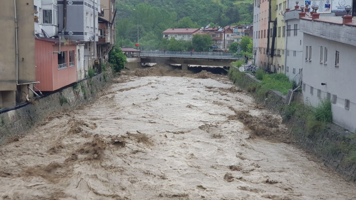 Yağışlar etkisini ne zaman kaybedecek? Meteoroloji açıkladı