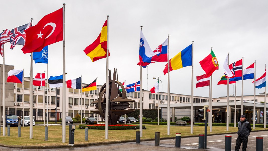 NATO zirvesi bugün başlıyor: İşte masadaki beş konu