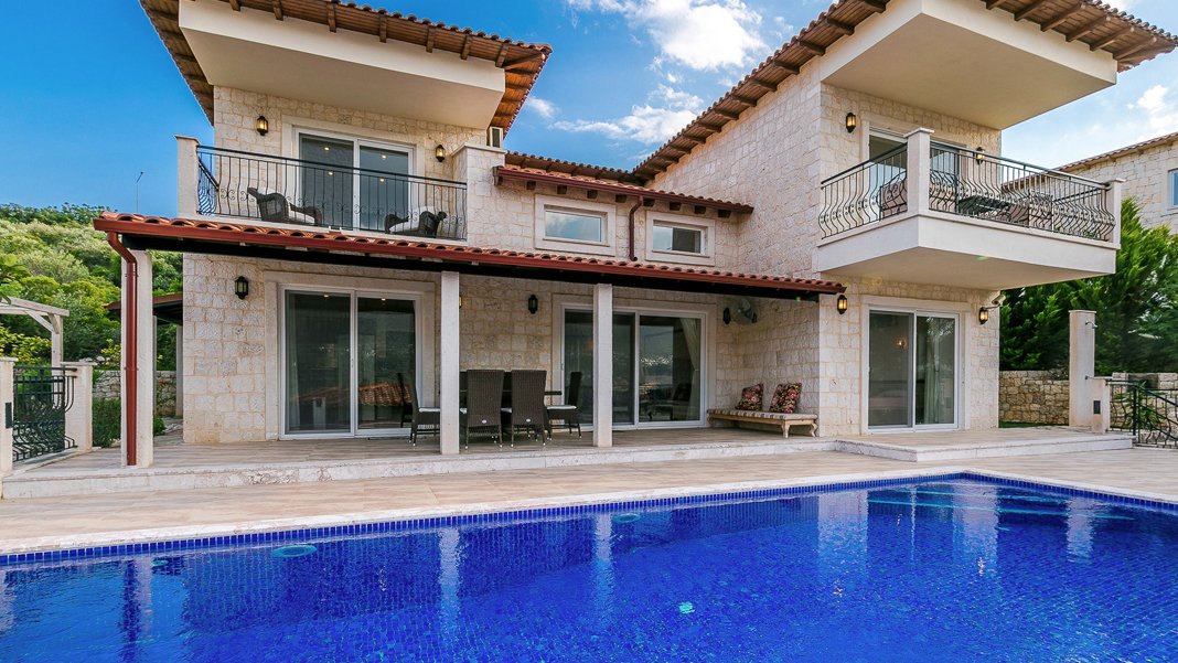 Konut fiyatları zirvede: İşte Türkiye'nin en pahalı yazlık bölgeleri