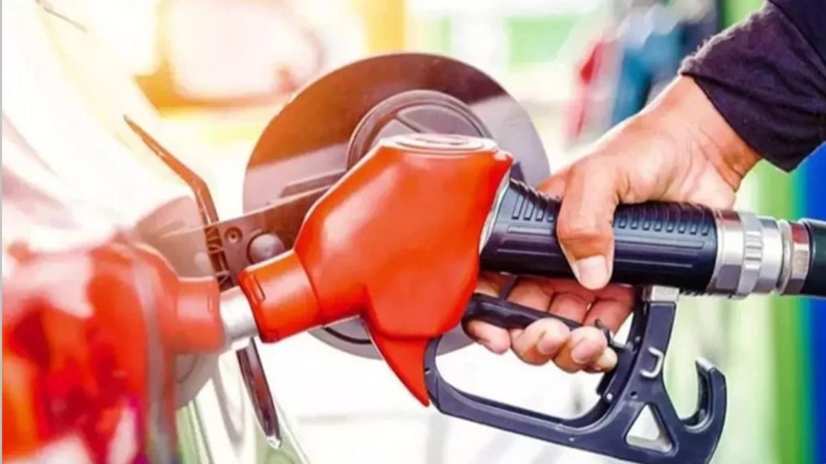 Akaryakıta tüm zamanların rekoru geliyor! Araç sahiplerine bir kötü haber daha... İşte 12 Ağustos güncel akaryakıt fiyatları